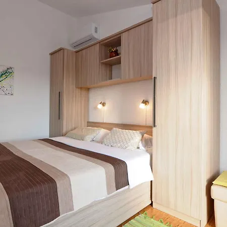 Holiday home In Jasenice 40479 Jasenice (Zadar)